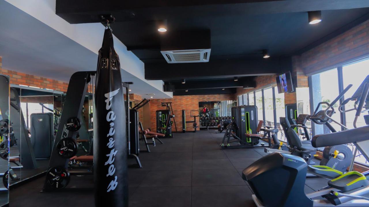 Beverly Hotel Batam Nagoya Ngoại thất bức ảnh