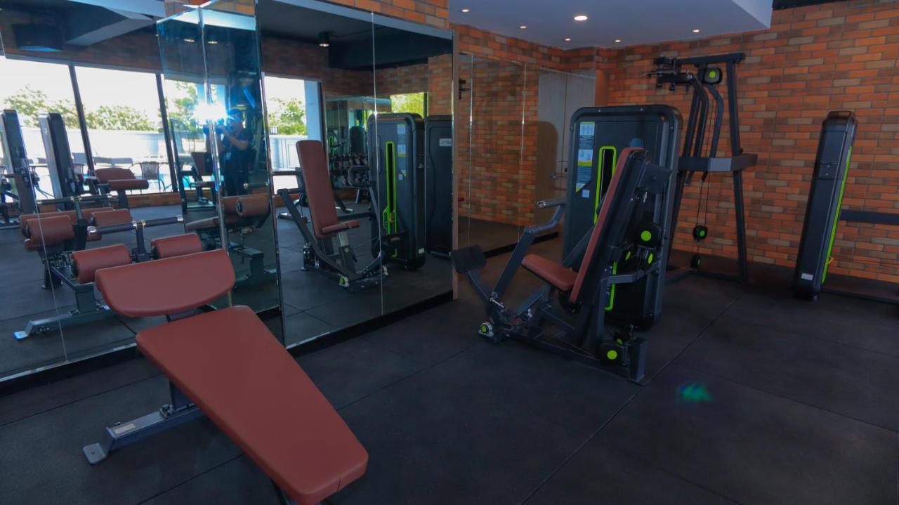 Beverly Hotel Batam Nagoya Ngoại thất bức ảnh